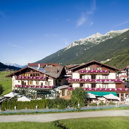 Hotel Berghof Neustift im Stubaital Zewnętrze zdjęcie