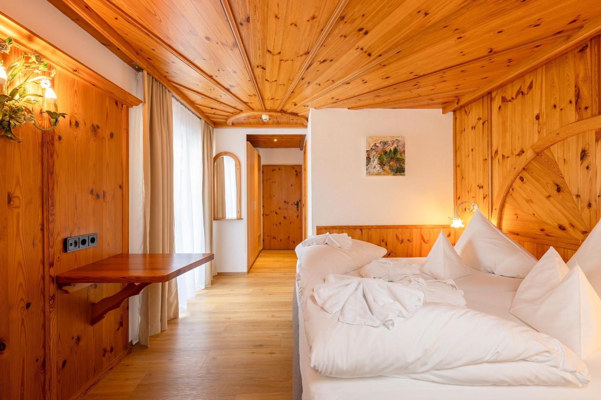 Hotel Berghof Neustift im Stubaital Zewnętrze zdjęcie