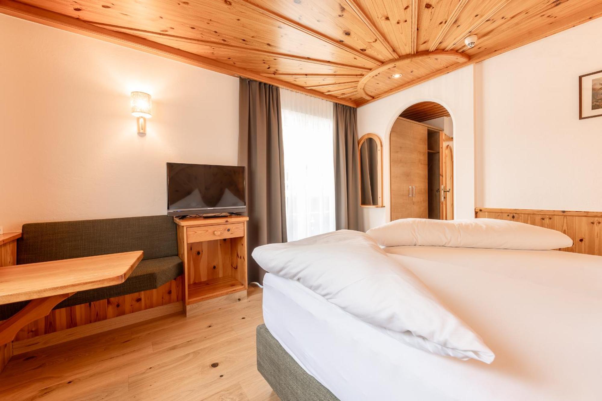 Hotel Berghof Neustift im Stubaital Zewnętrze zdjęcie